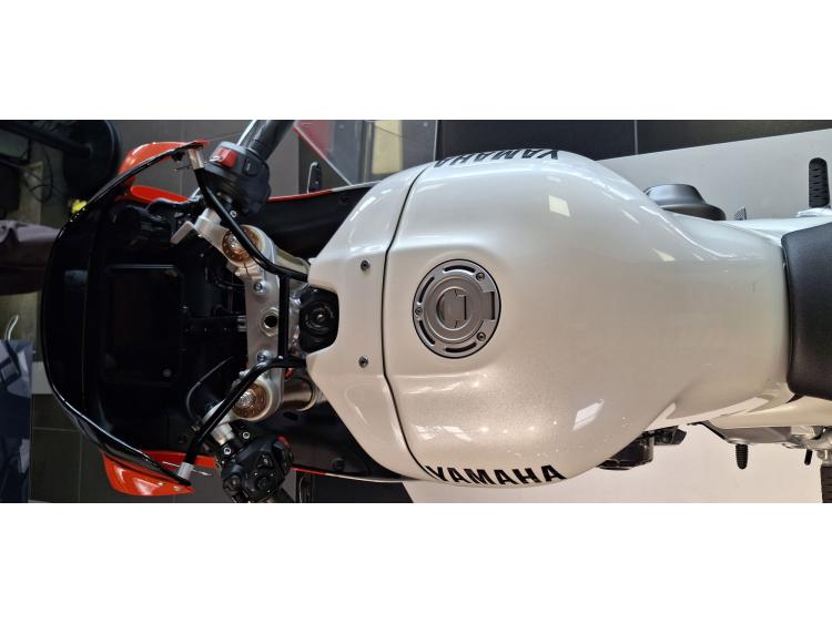 YAMAHA XSR 900 GP