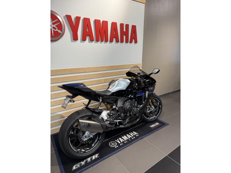 YAMAHA YZF 1000 R1 M 