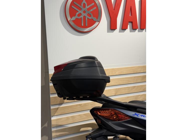YAMAHA XMAX 125