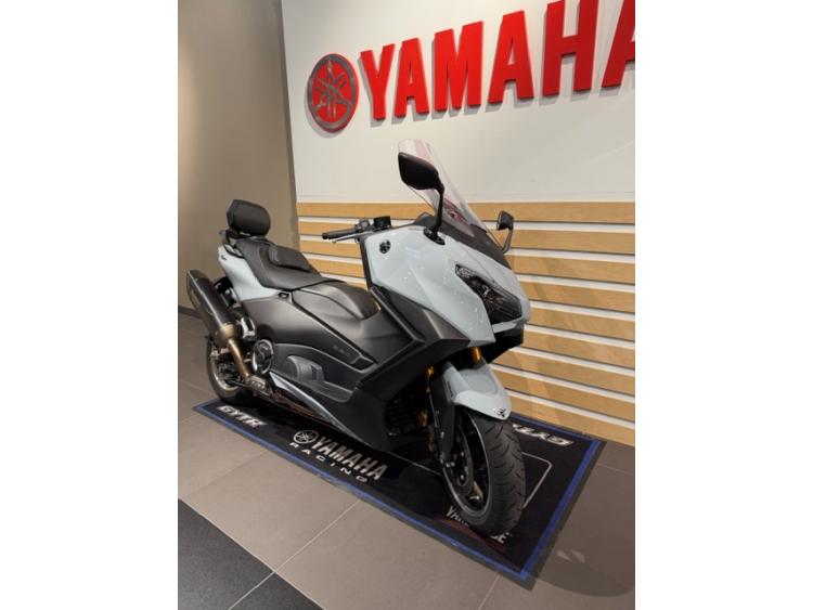 YAMAHA XP T-MAX 560 TECH MAX