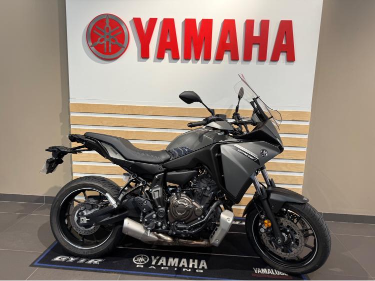 YAMAHA TRACER 7