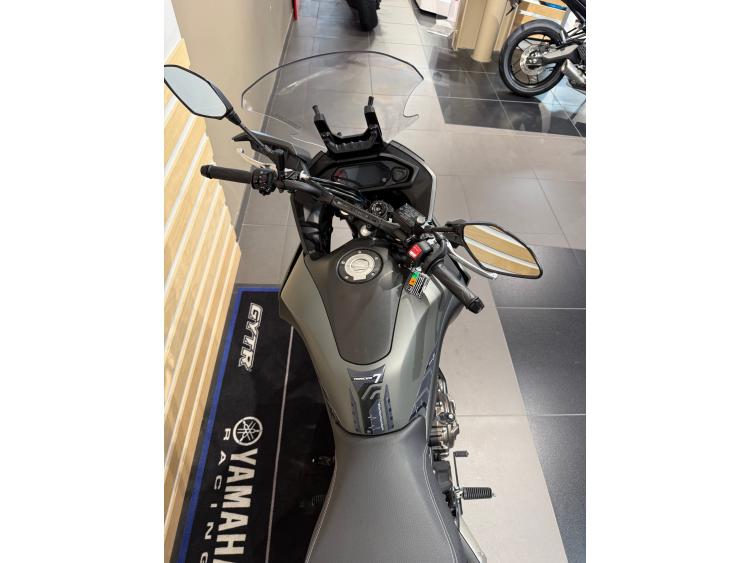 YAMAHA TRACER 7