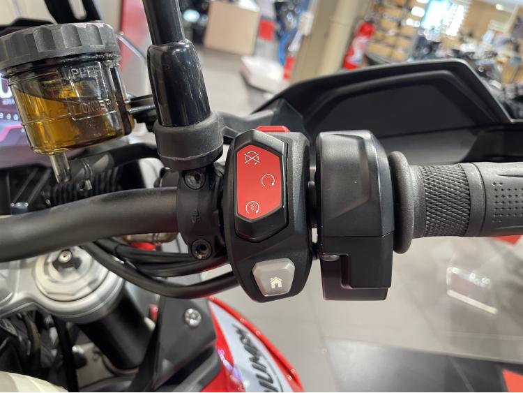 TRIUMPH Tiger 900 GT PRO