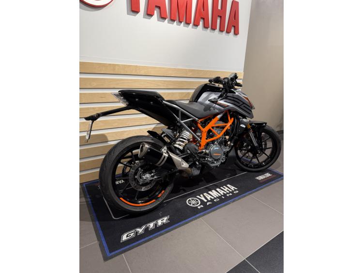 KTM 125 DUKE ABS