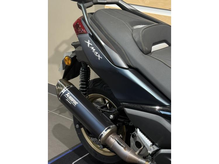 YAMAHA XMAX 300 Tech Max