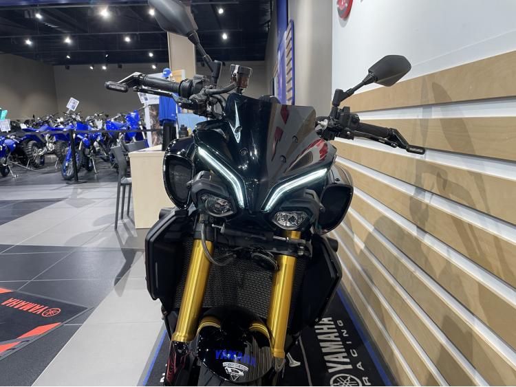 YAMAHA MT10 SP