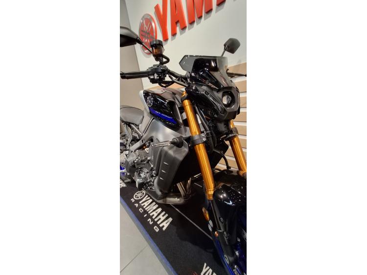 YAMAHA MT-09 SP