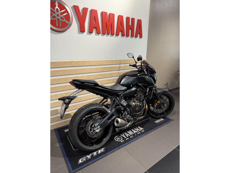 YAMAHA MT-07