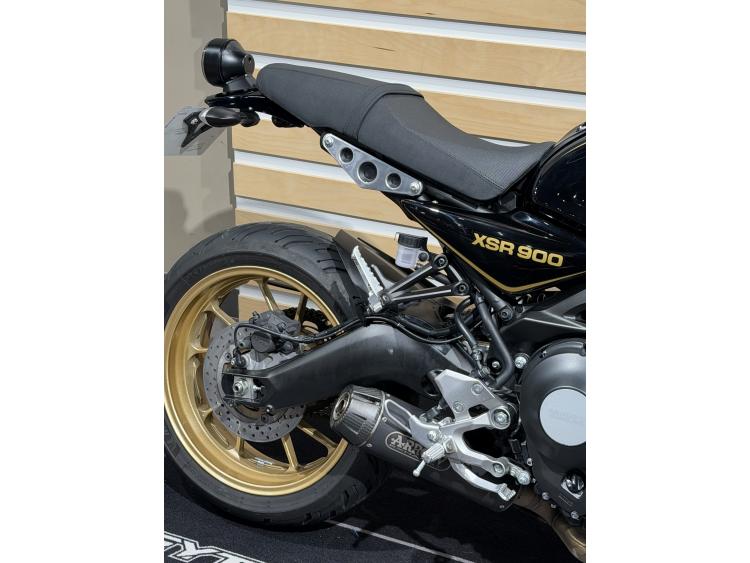 YAMAHA XSR 900